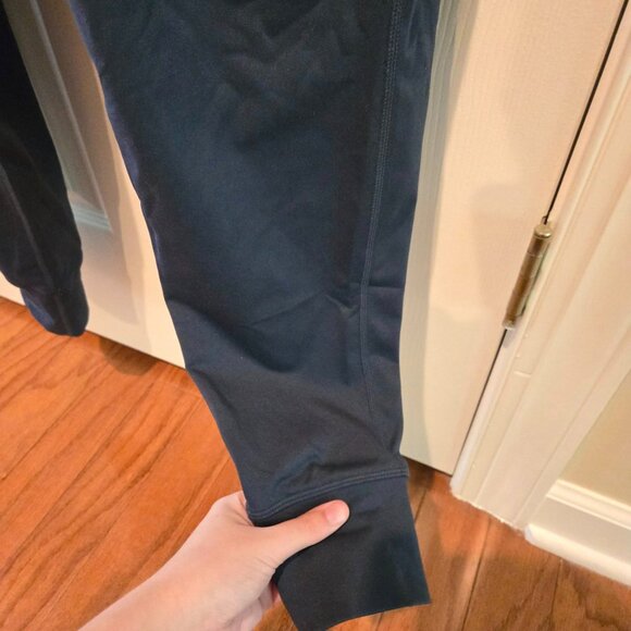 Vuori Men's Sunday Performance Jogger Ink Heather Size Small - Picture 7 of 15